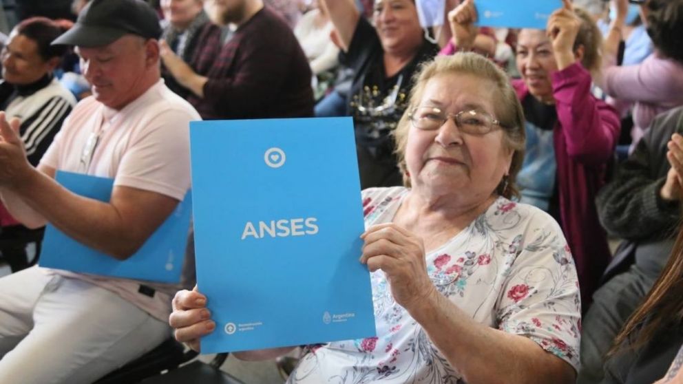 Fecha y lugar de cobro jubilados abril 2024
