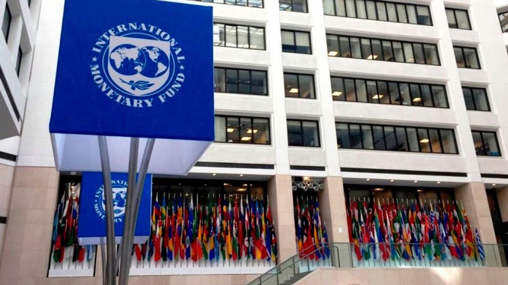En el informe del FMI publicado hoy, el FMI reconoce el fracaso del programa económico de Cambiemos