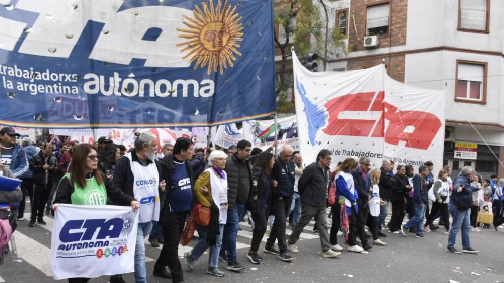 Las dos CTA se movilizarán este miércoles 26 de noviembre.
