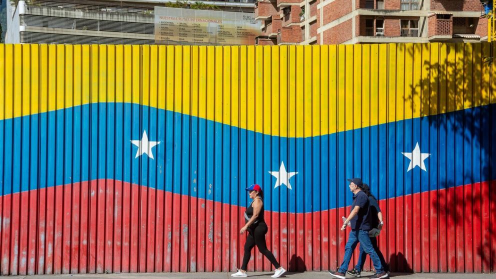 exteriores reitera advertencia de no viajar a venezuela por cancelaciones de vuelos