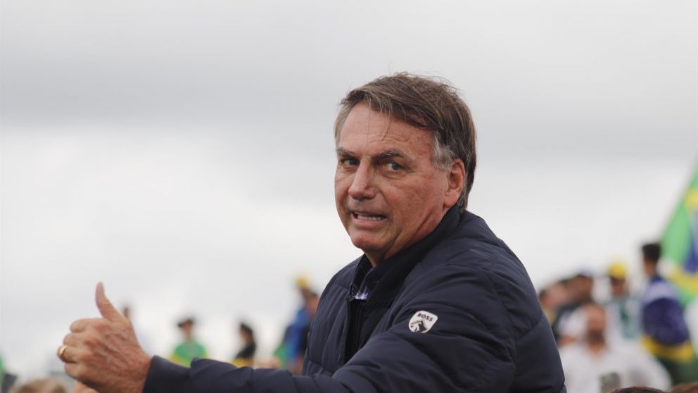 El expresidente de Brasil, Jair Bolsonaro, ha sido arrestado en Brasilia por riesgo de fuga en medio de su proceso judicial por golpismo.