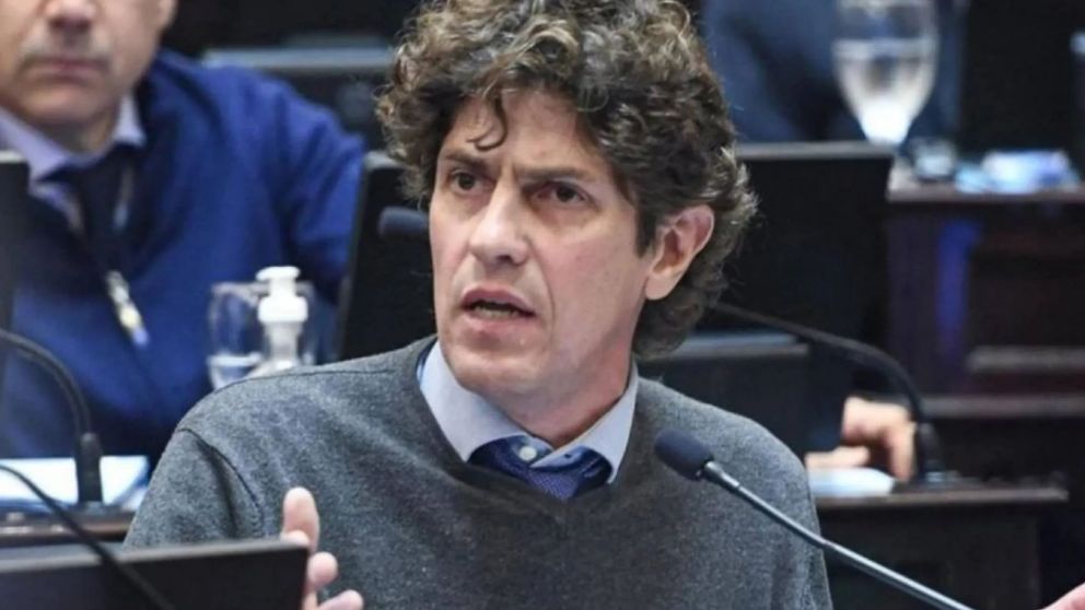 Martín Lousteau: "El Presidente siempre manipula las cifras y lo hace de cara a la sesión del miércoles en Diputados"