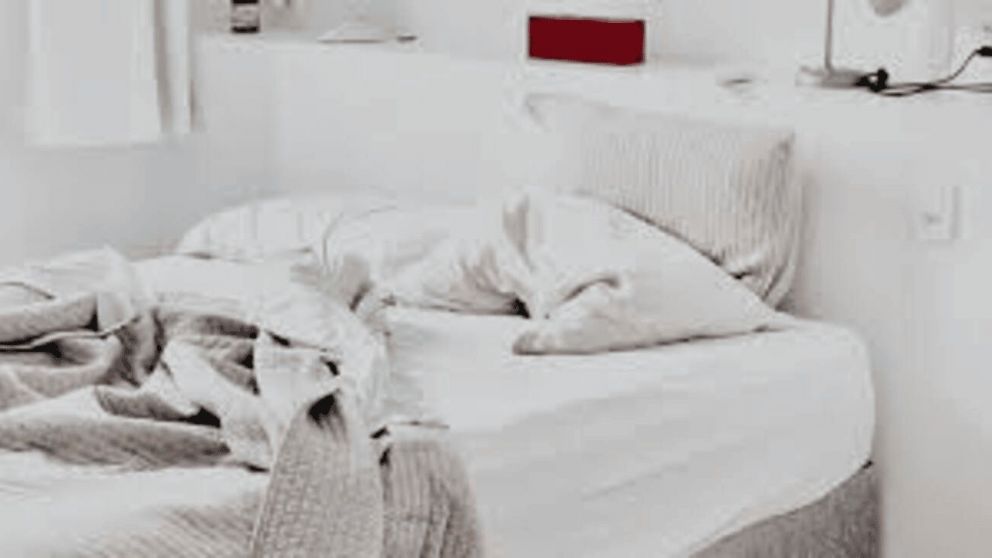 ¿Por qué algunas personas no tienden la cama? Las claves psicológicas detrás de este hábito cotidiano