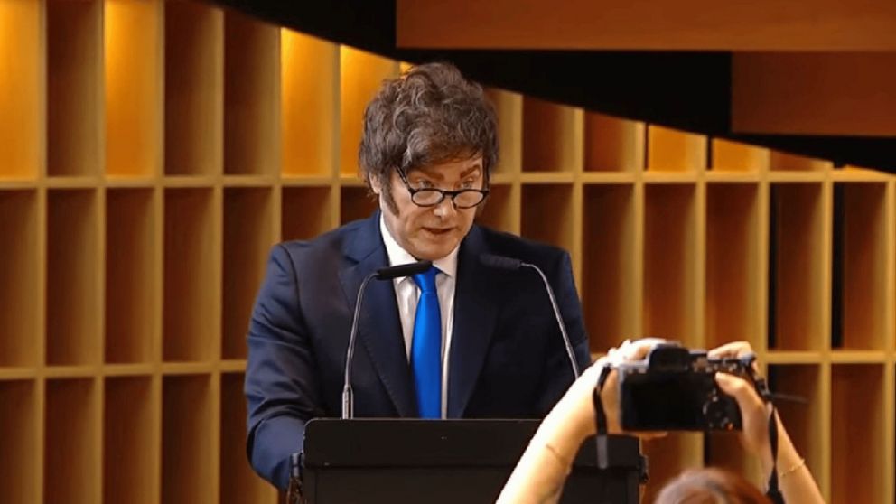 Javier Milei brindó un discurso desde Corporación América.