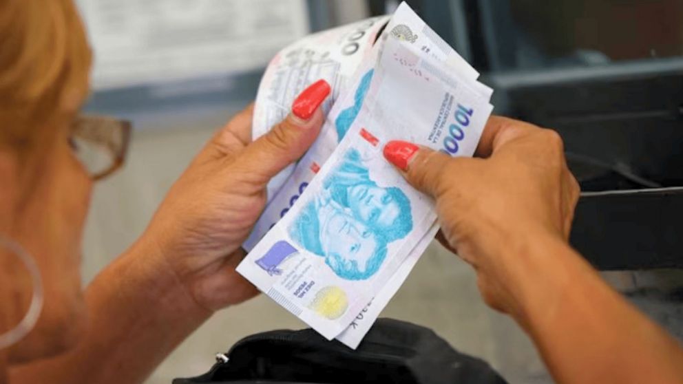 Con nuevo aumento y extras. �c�mo quedar� la AUH en noviembre?
