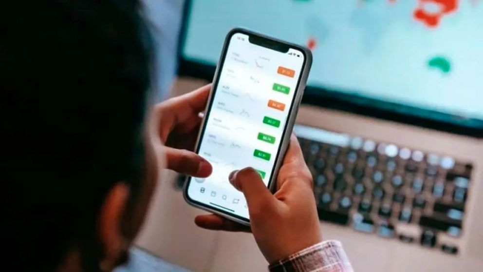 Jóvenes desde los 13 años podrán invertir en más Fondos Comunes de Inversión, tras la nueva resolución de la CNV.