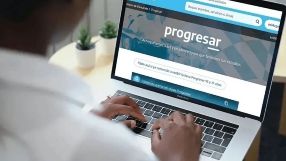 Los estudiantes que cumplan con las condiciones del programa Becas Progresar recibirán este mes el pago correspondiente.