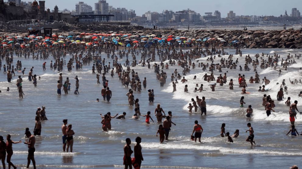 Cuánto cuesta viajar a Mar del Plata y cuál conviene más