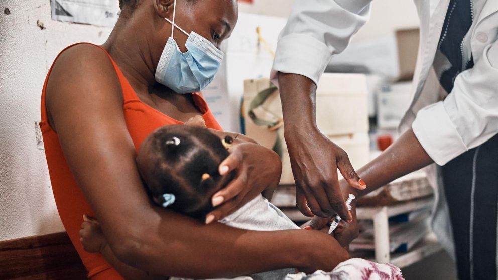 alianza internacional logra vacunar a más de 200.000 niños en África