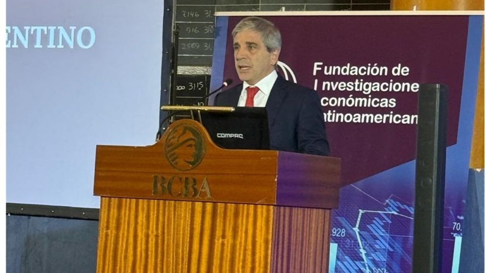 El ministro promete bajar impuestos "sin romper el ancla fiscal"