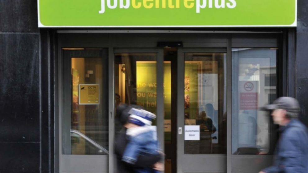 Según los datos oficiales, el empleo entre la población de 16 a 64 años se situó en el 75%