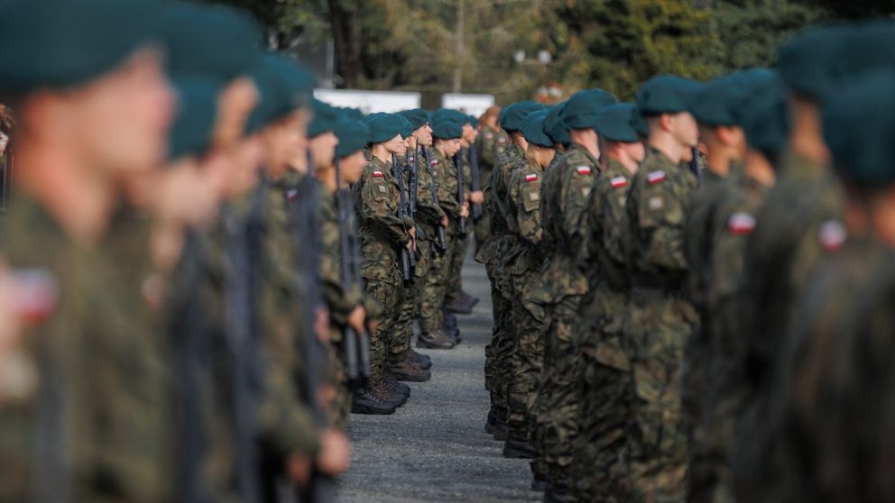 Polonia prepara a su población
