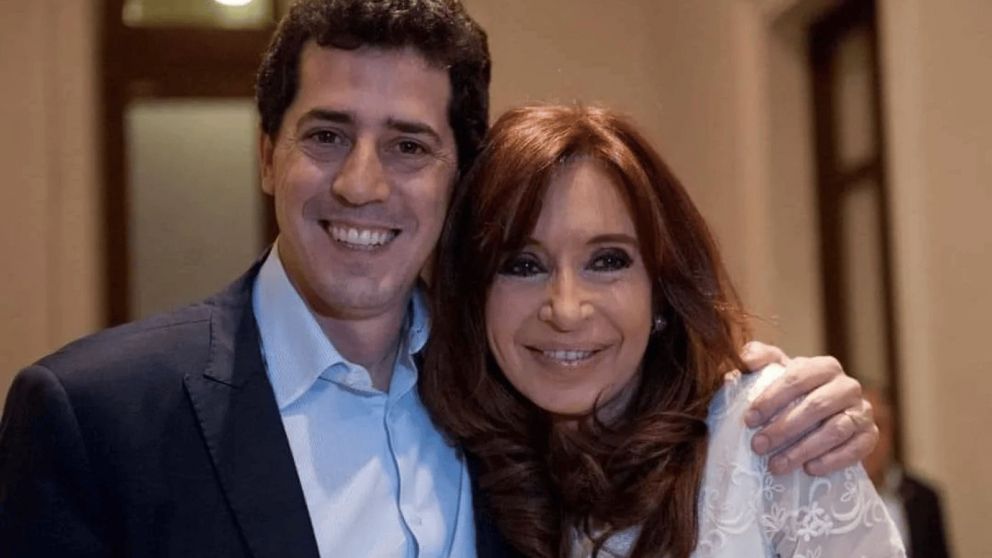 "Cristina libre", aseguró el senador opositor Wado de Pedro