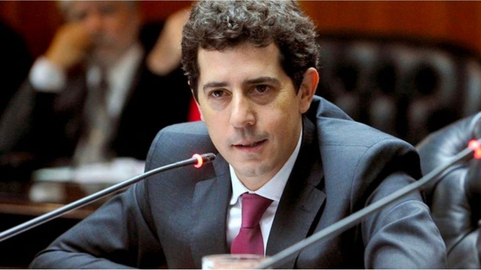 De Pedro presentará proyecto para restituir dependencia eliminada por Milei.