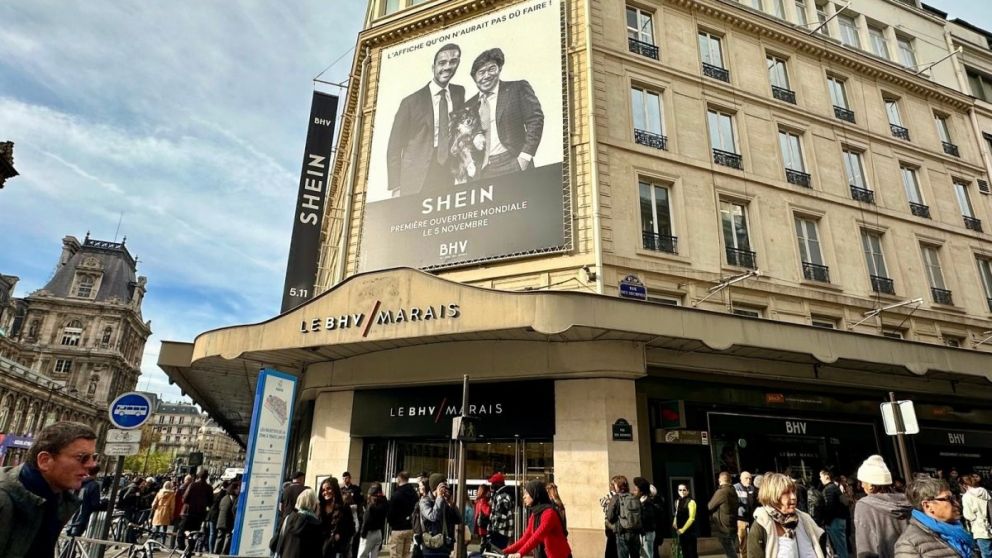 En medio de la polémica, Shein abrió una megatienda en París