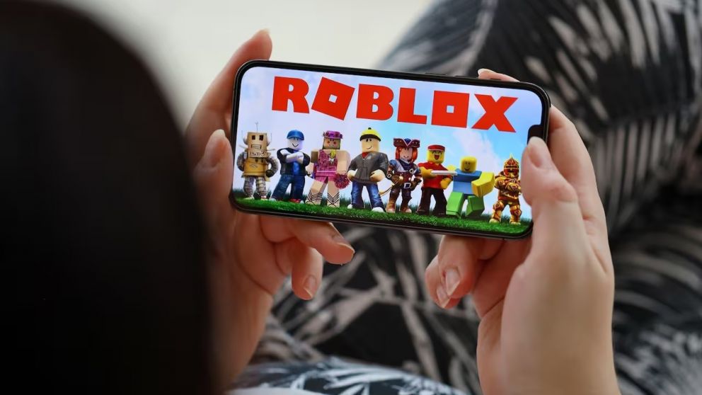 CABA bloqueó Roblox por grooming y fomenta el uso responsable de la tecnología