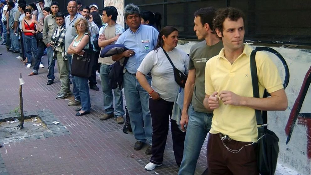 Antes de fin de año aumentará la Prestación por Desempleo