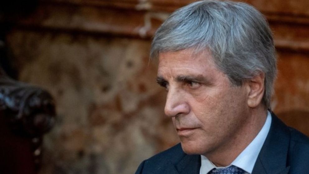 Qué dijo Luis Caputo sobre las reservas del Banco Central