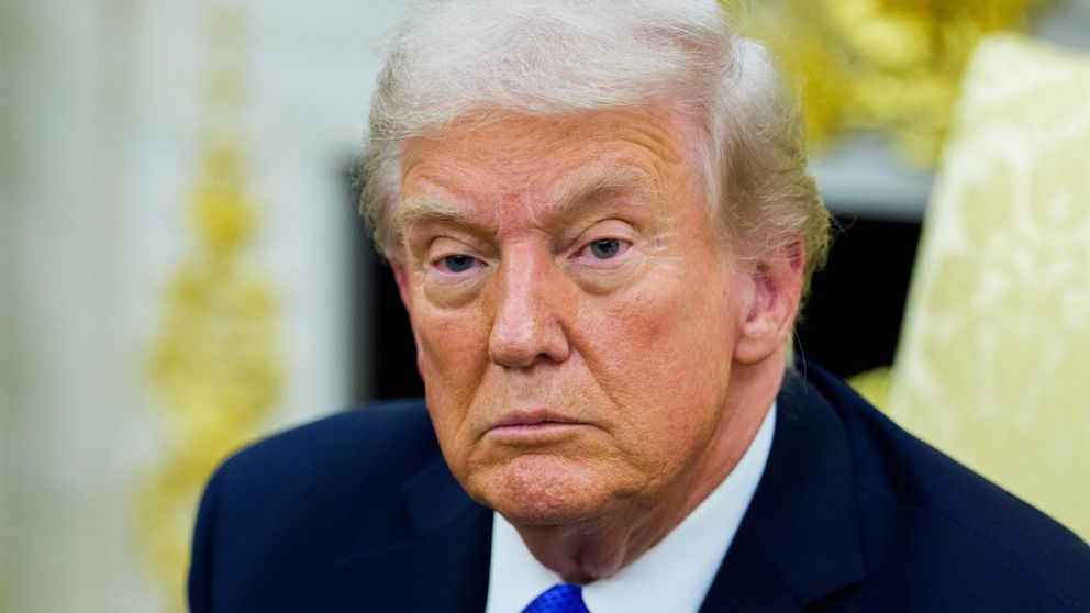 Donald Trump ha descartado la posibilidad de postularse como vicepresidente en 2028, una idea sugerida por algunos seguidores para eludir el límite de dos mandatos presidenciales.