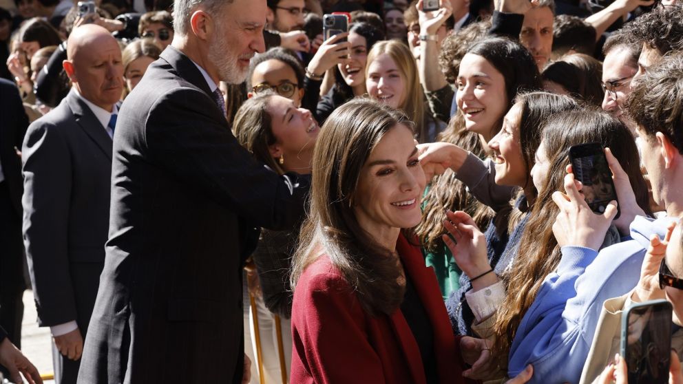los reyes y pedro sánchez rendirán homenaje a las víctimas de la dana en valencia