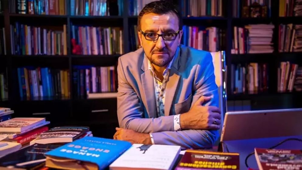 Mario Riorda: "El argumento federal resiste, pero es desigual, imperfecto, heterogéneo y no coordinado"