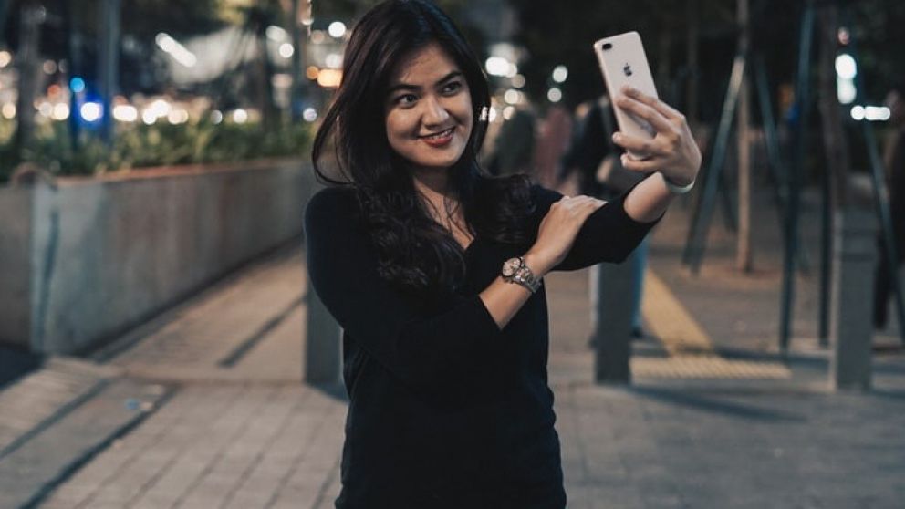 La mayor�a publica fotos, videos, ideas e incluso pensamientos de manera voluntaria.