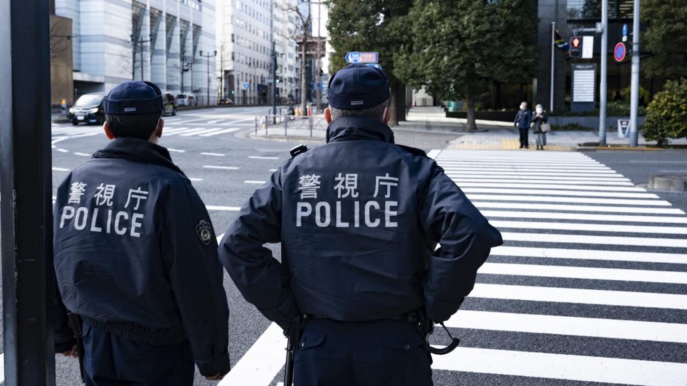 incidente cerca de la embajada de eeuu en japón deja un agente herido