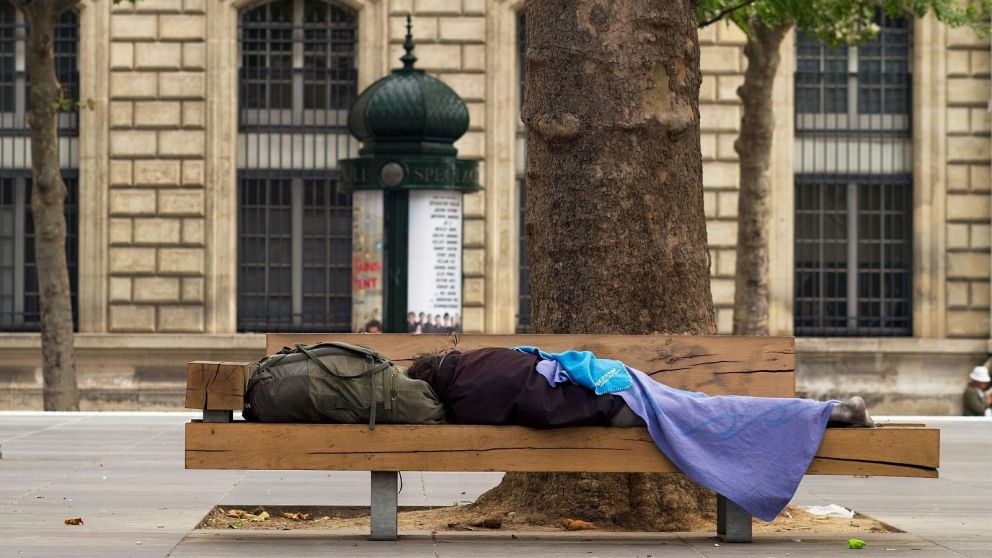 Unos 4 millones de españoles ya cayeron en la pobreza