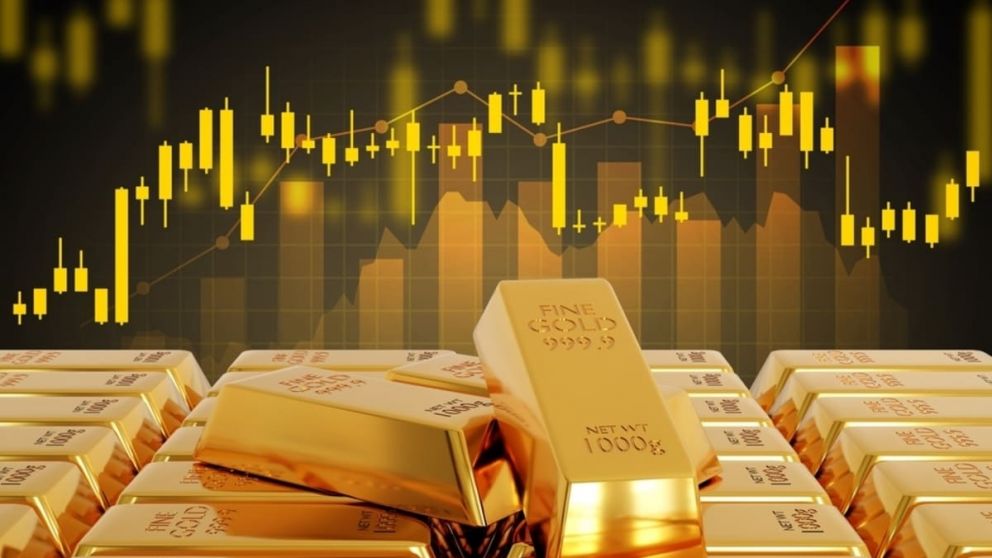 Oro llega a US$4.300 y mantiene el impulso.