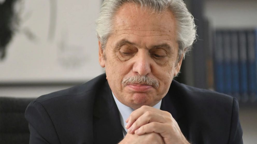 NOTICIAS ARGENTINAS BAIRES, AGOSTO 4: (ARCHIVO) El ex presidente Alberto Fernández quedó envuelto en una polemica, ya que la Justicia investiga una posible violencia de genero, luego de que salieran a la luz unos chats que evidenciarían esa situación cont