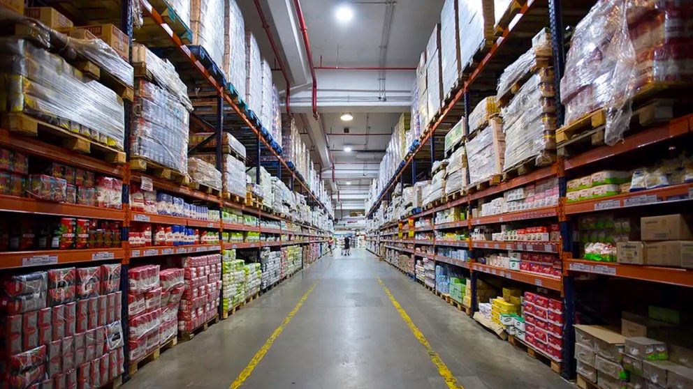 Fuerte salto en carnes de mayoristas y retroceso de ventas.