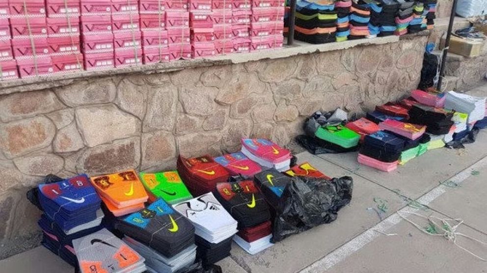 Las falsificaciones de indumentaria y calzado se concentran en avenida Avellaneda