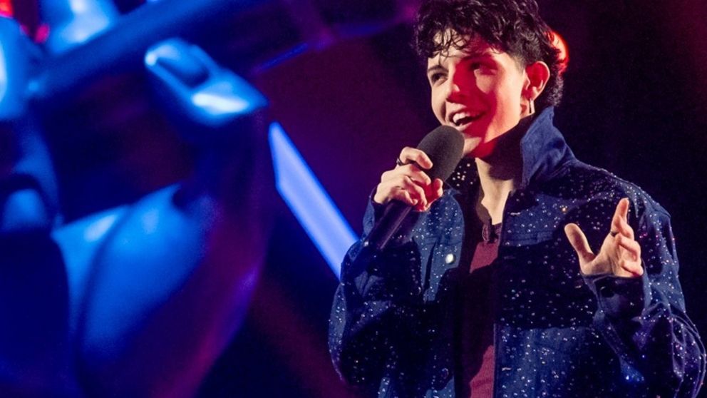 Logró su sueño y podrá vivir de la música