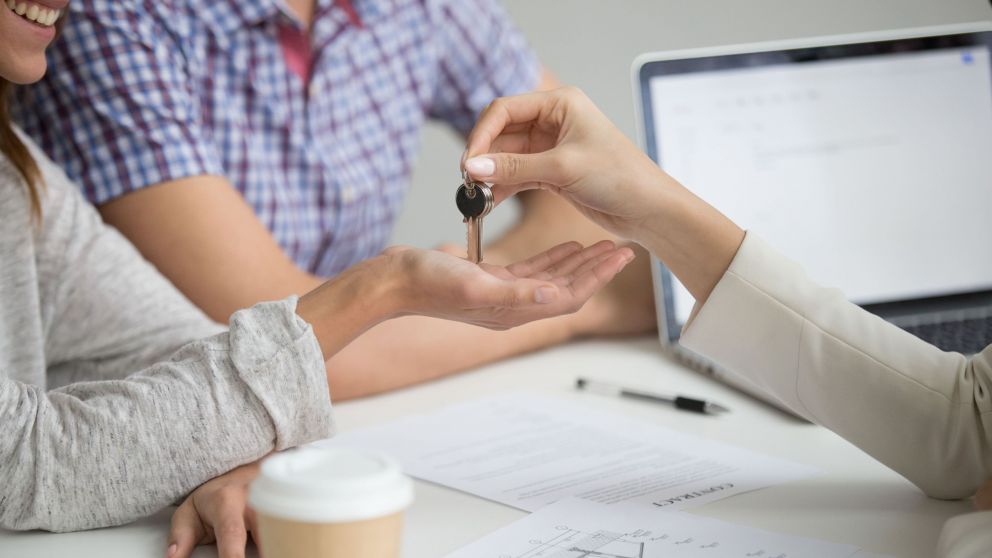 Se precisa el equivalente a más de cinco años completos de ingresos