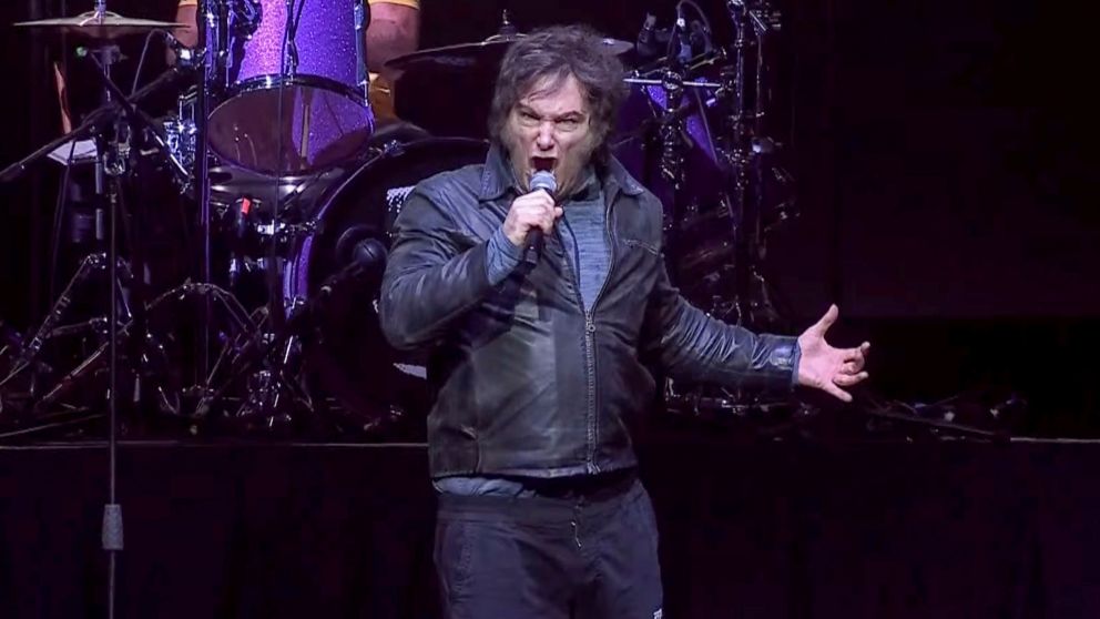 Javier Milei presentó su nuevo libro (Foto NA).