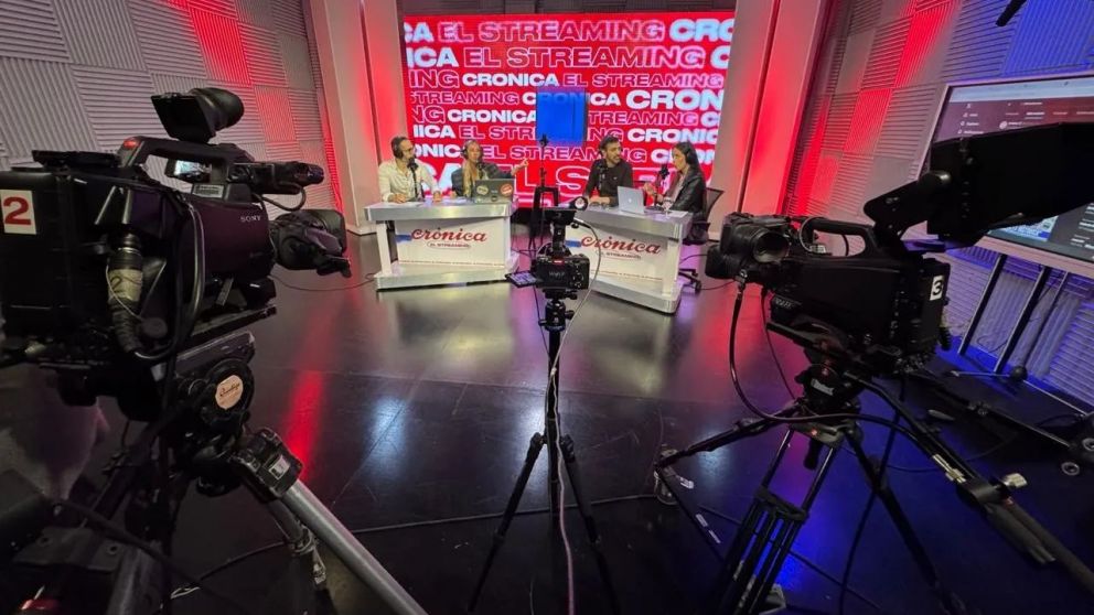 Crónica vuelve a reinventarse y aterriza en el universo stramer