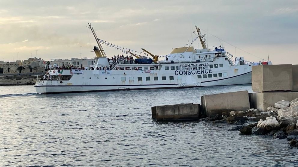 hamás condena el asalto israelí a la flotilla humanitaria hacia gaza