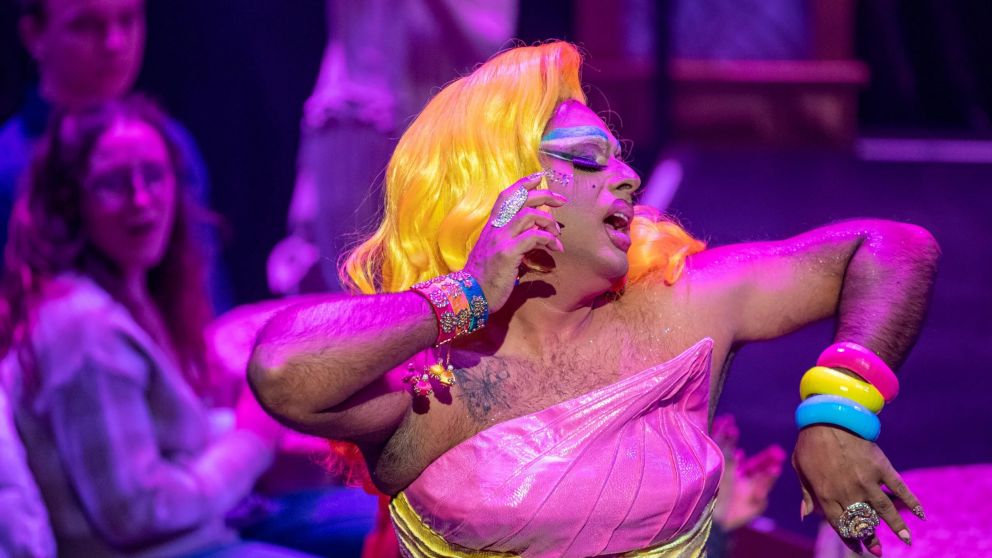 El alter ego de Kareem Khubchandani es una drag