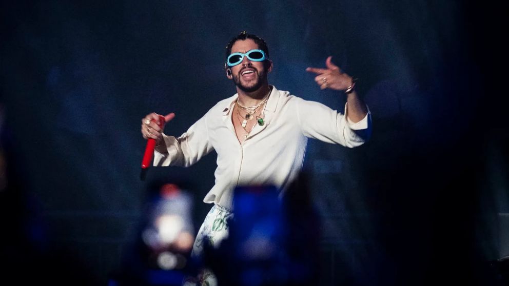 Bad Bunny, el �dolo que desaf�a a los huracanes y genera un boom tur�stico