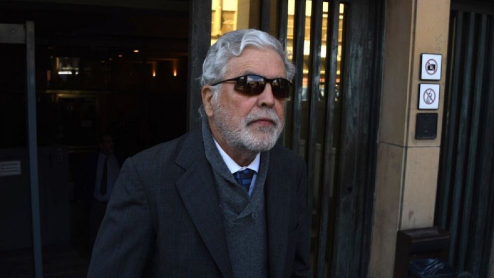De Vido, condenado por pagos indebidos en GNL.