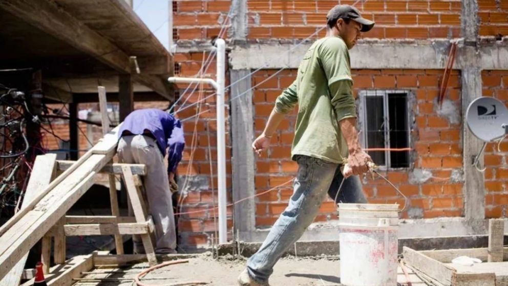 Una buena porción de los trabajadores jóvenes no está cubierta por la legislación