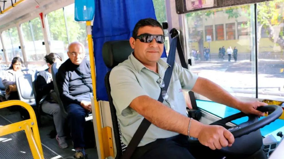 Choferes de colectivo: cuánto cobran en abril de 2026 con aumento y extras