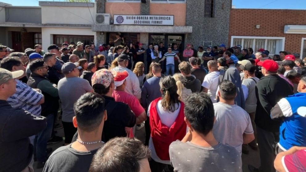 Los trabajadores de Vassalli aceptaron el pago en cuotas de la deuda pero rechazaron entrar sólo 90 trabajadores por turno