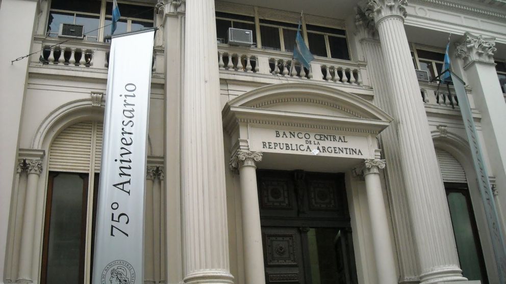 Baja la tasa de pesos del BCRA.