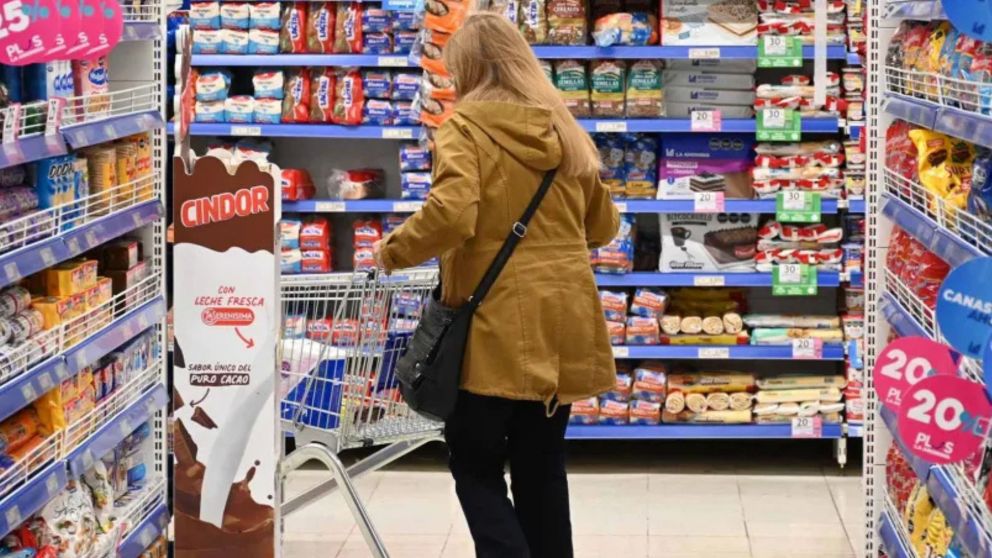 Supermercados y shoppings cierran un d�a en septiembre: por qu� no habr� actividad comercial