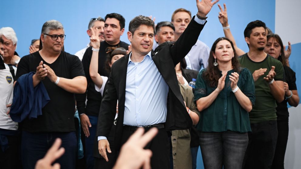 Al encabezar el acto del