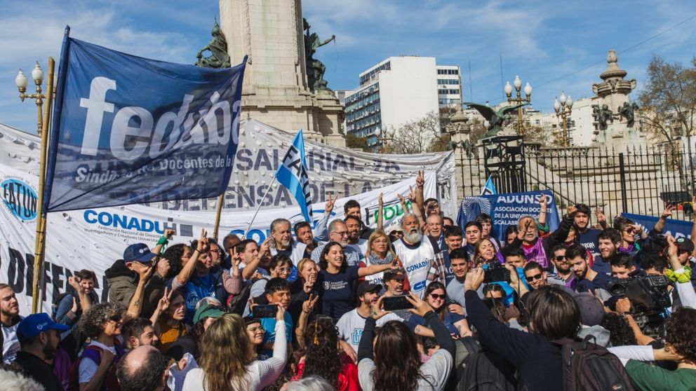 Resistencia popular al proyecto libertario, premisa del Foro