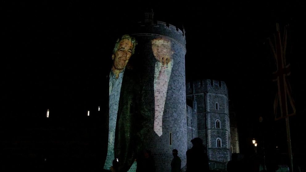 Proyectaron a Donald Trump y Jeffrey Epstein en el Castillo de Windsor