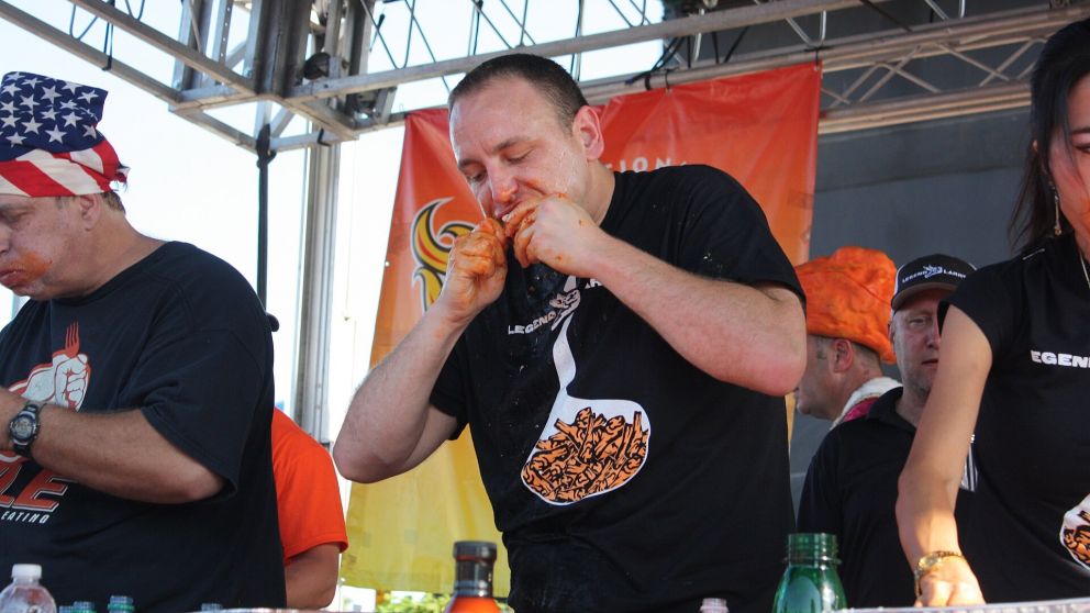 Joey Chestnut (Guinness)
