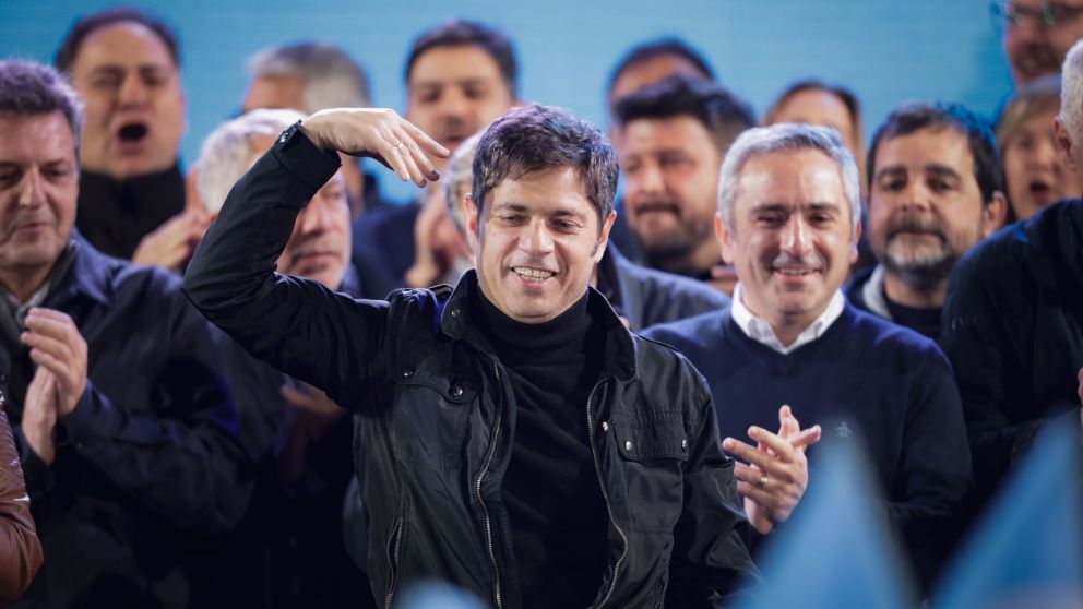 Subido al triunfo electoral del 7 de septiembre, Kicillof reunió a su núcleo duro al que instó a reforzar la campaña de Fuerza Patria rumbo a las legislativas nacionales.